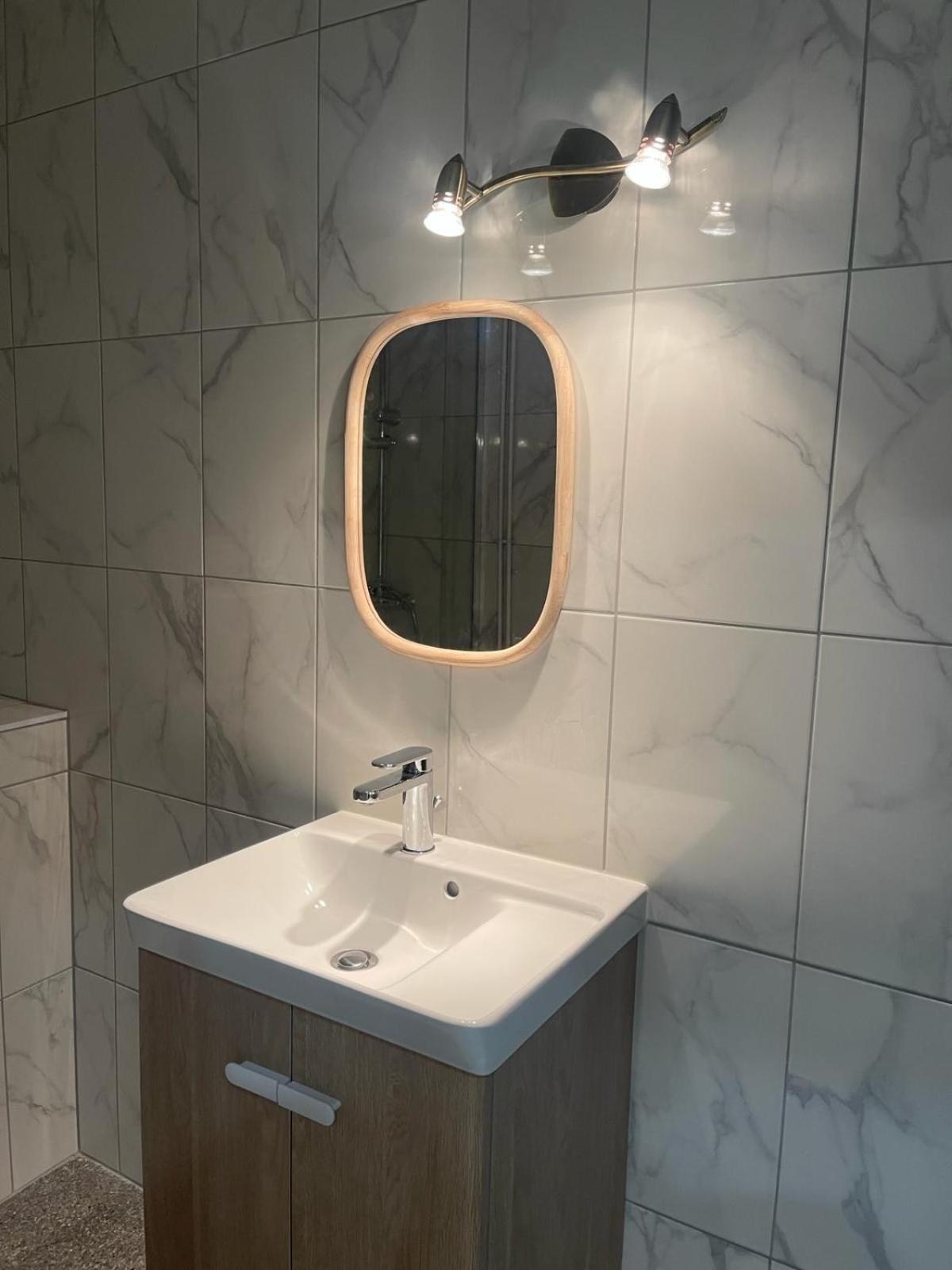 Magnifique Appartement Charmant T3 80M2 Parking Gratuit 罗塞姆 外观 照片