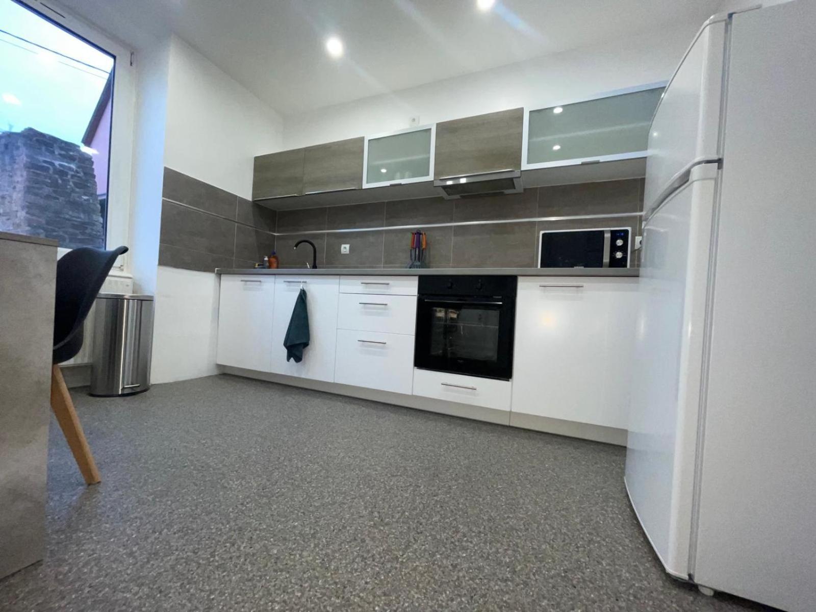 Magnifique Appartement Charmant T3 80M2 Parking Gratuit 罗塞姆 外观 照片