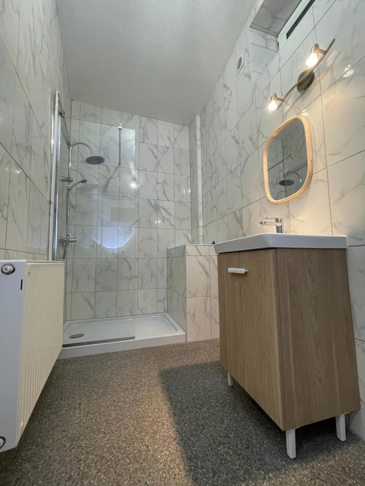 Magnifique Appartement Charmant T3 80M2 Parking Gratuit 罗塞姆 外观 照片
